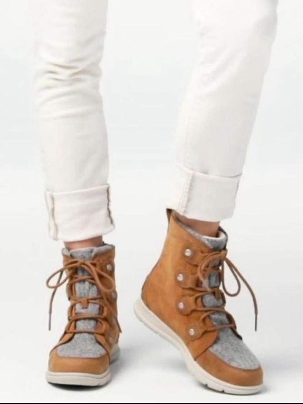 Sorel EXPLORER JOAN Winter Lace-Up Boot